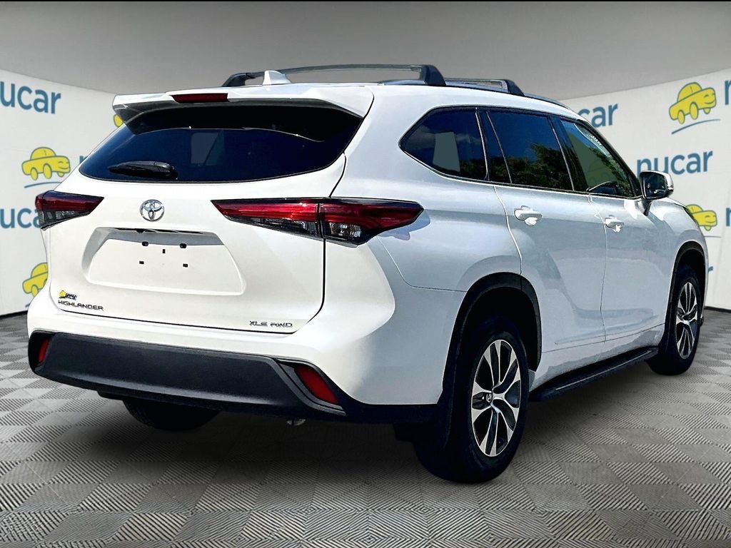 Used 2021 White Toyota XLE image 6