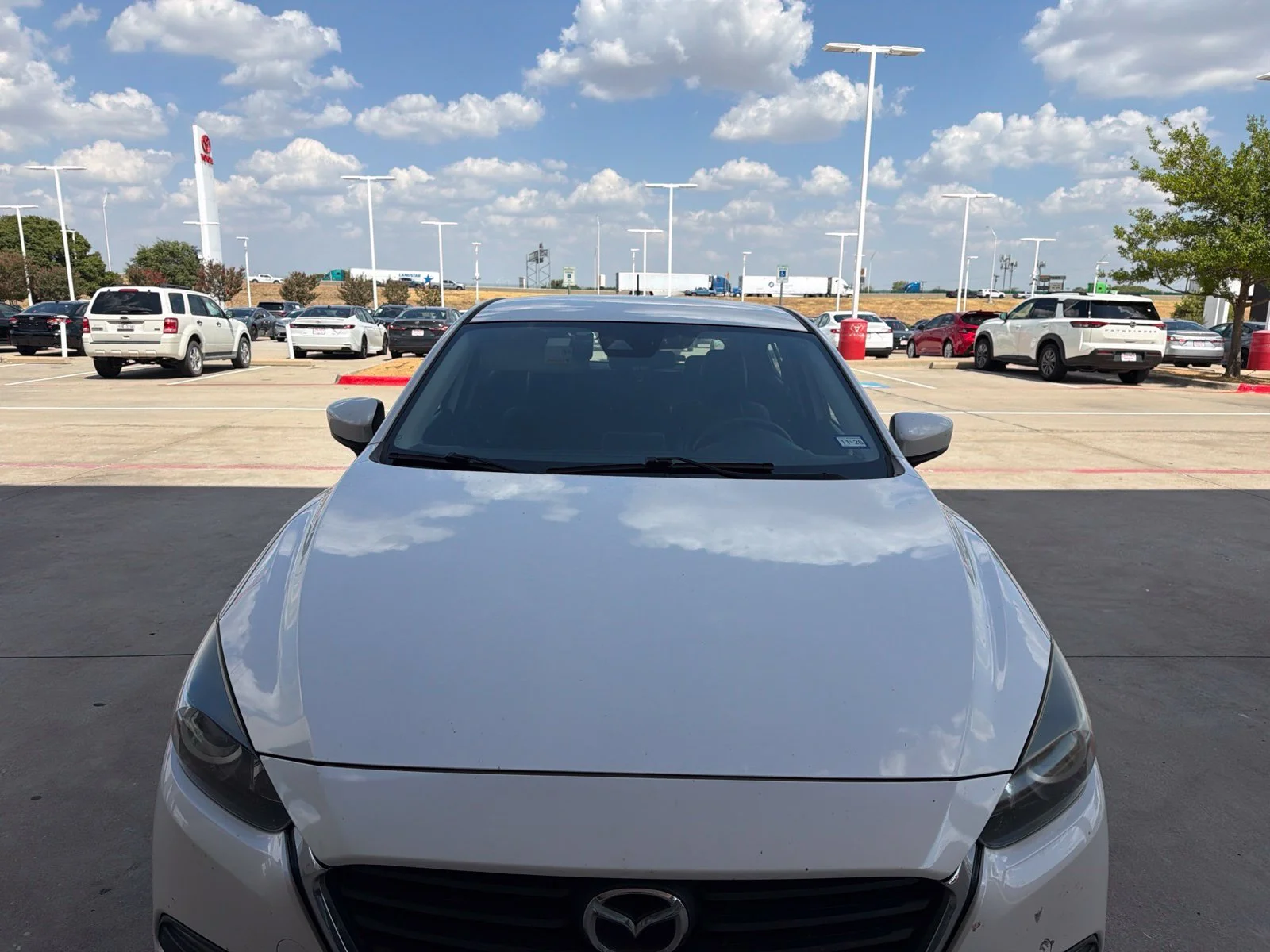 Used 2018 White Mazda Touring image 26