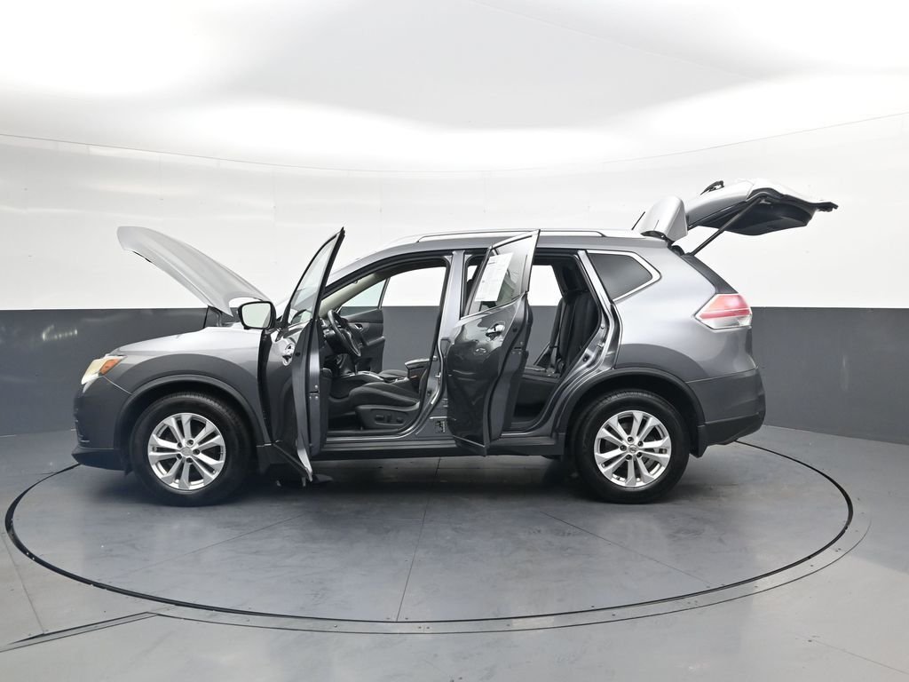 Used 2015 Gray Nissan SV image 50