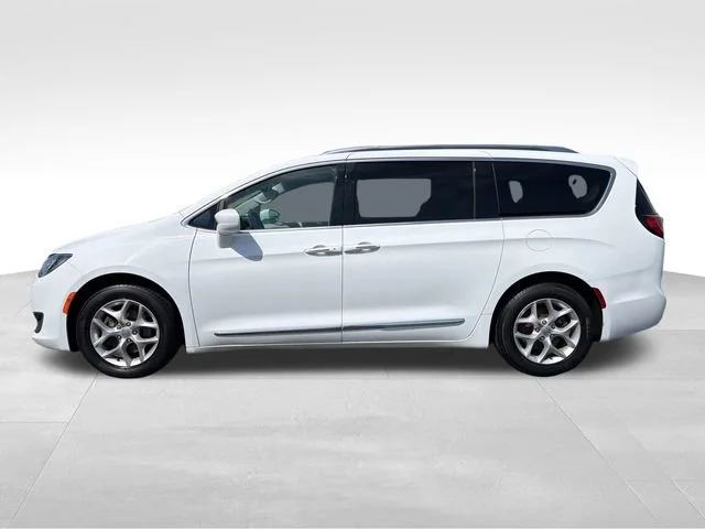 Used 2018 White Chrysler Touring L Plus image 2