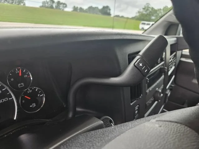 Used 2025 Summit White Chevrolet WT image 24