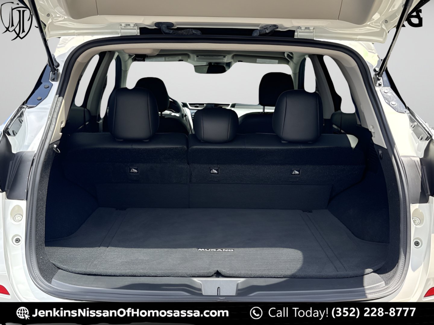 Used 2023 Pearl White Tricoat Nissan SV image 14