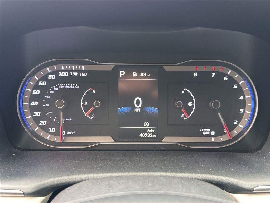 Used 2022 Quartz White Hyundai SEL image 16