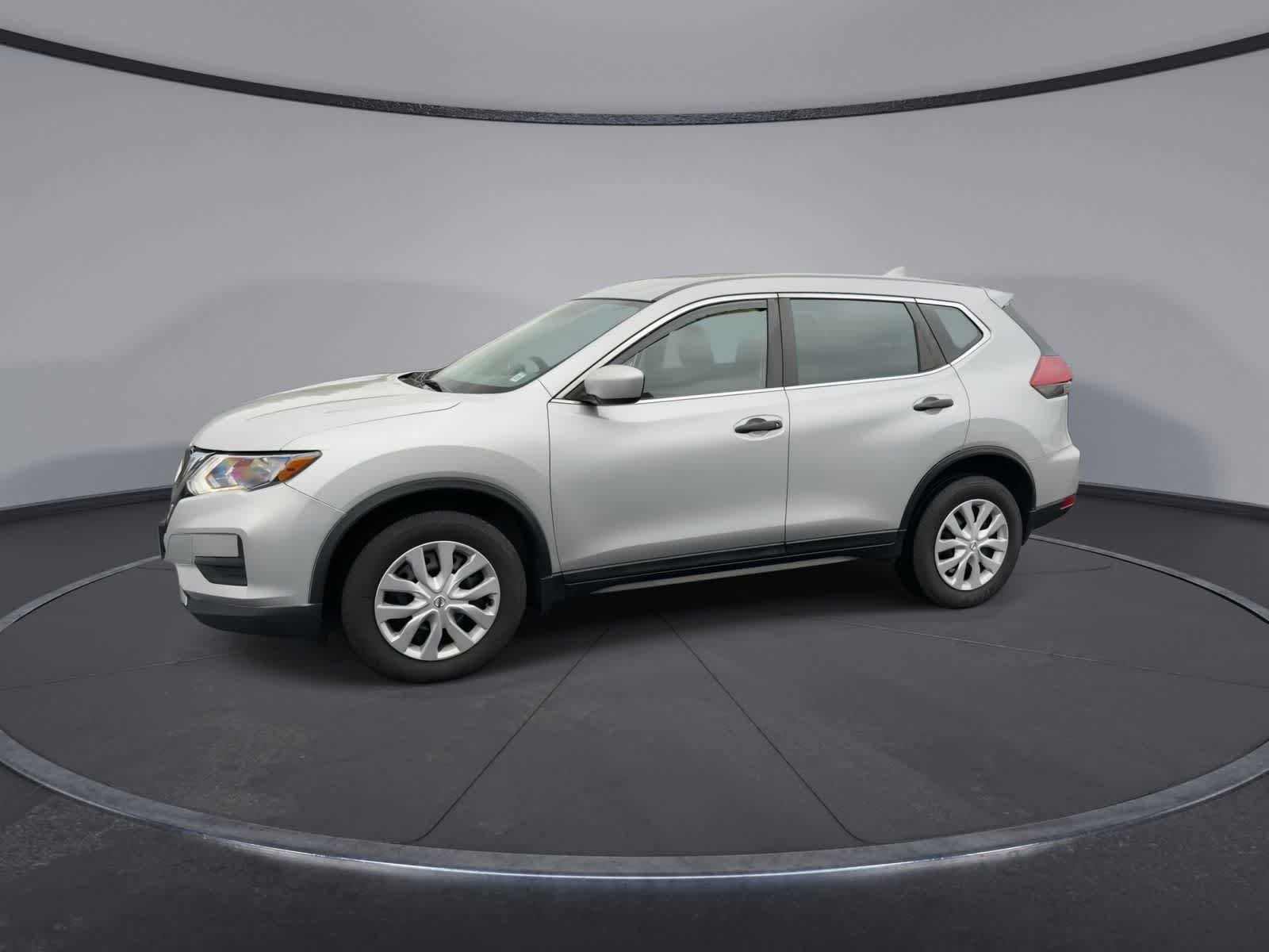 Used 2019 Brilliant Silver Metallic Nissan S image 4