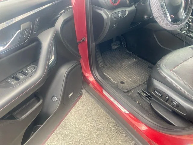 Used 2020 Cajun Red Tintcoat Chevrolet RS image 12