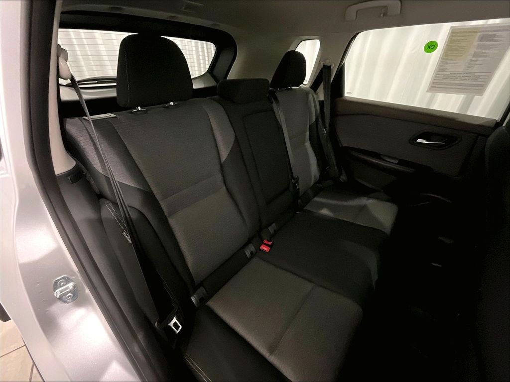 Used 2023 Silver Nissan SV image 16