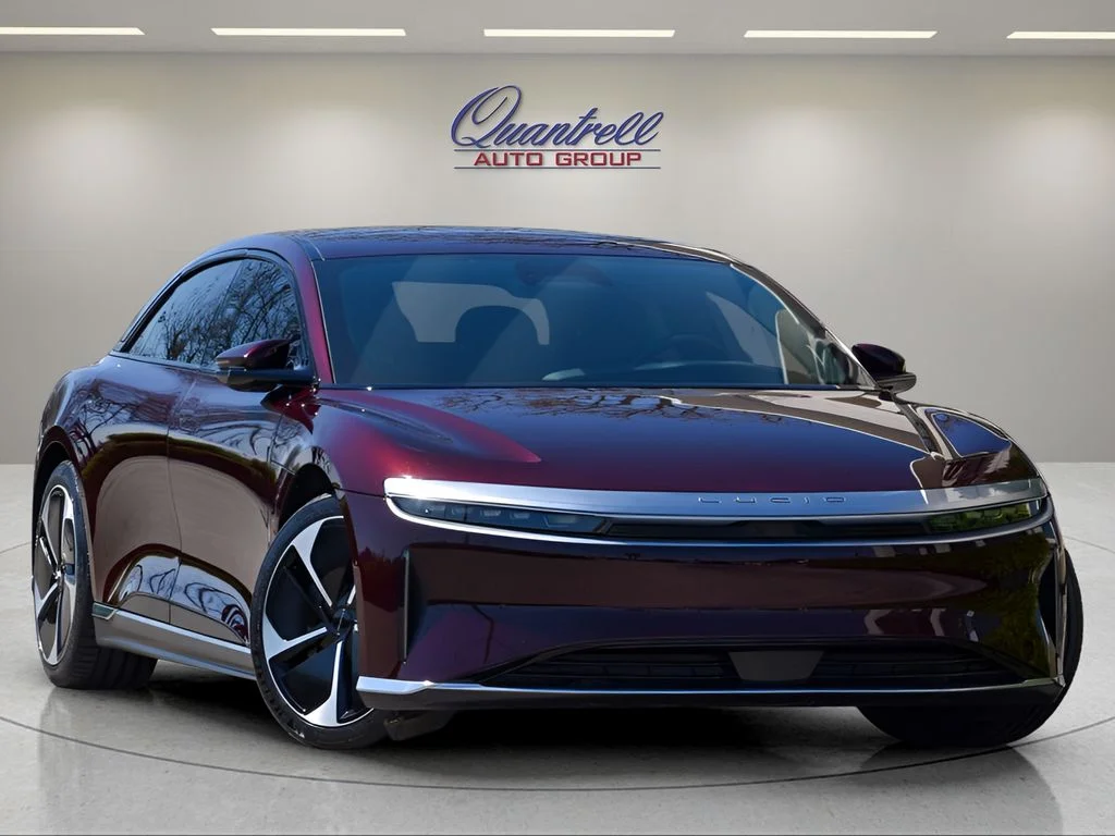 2023 Lucid Air Pure's photo