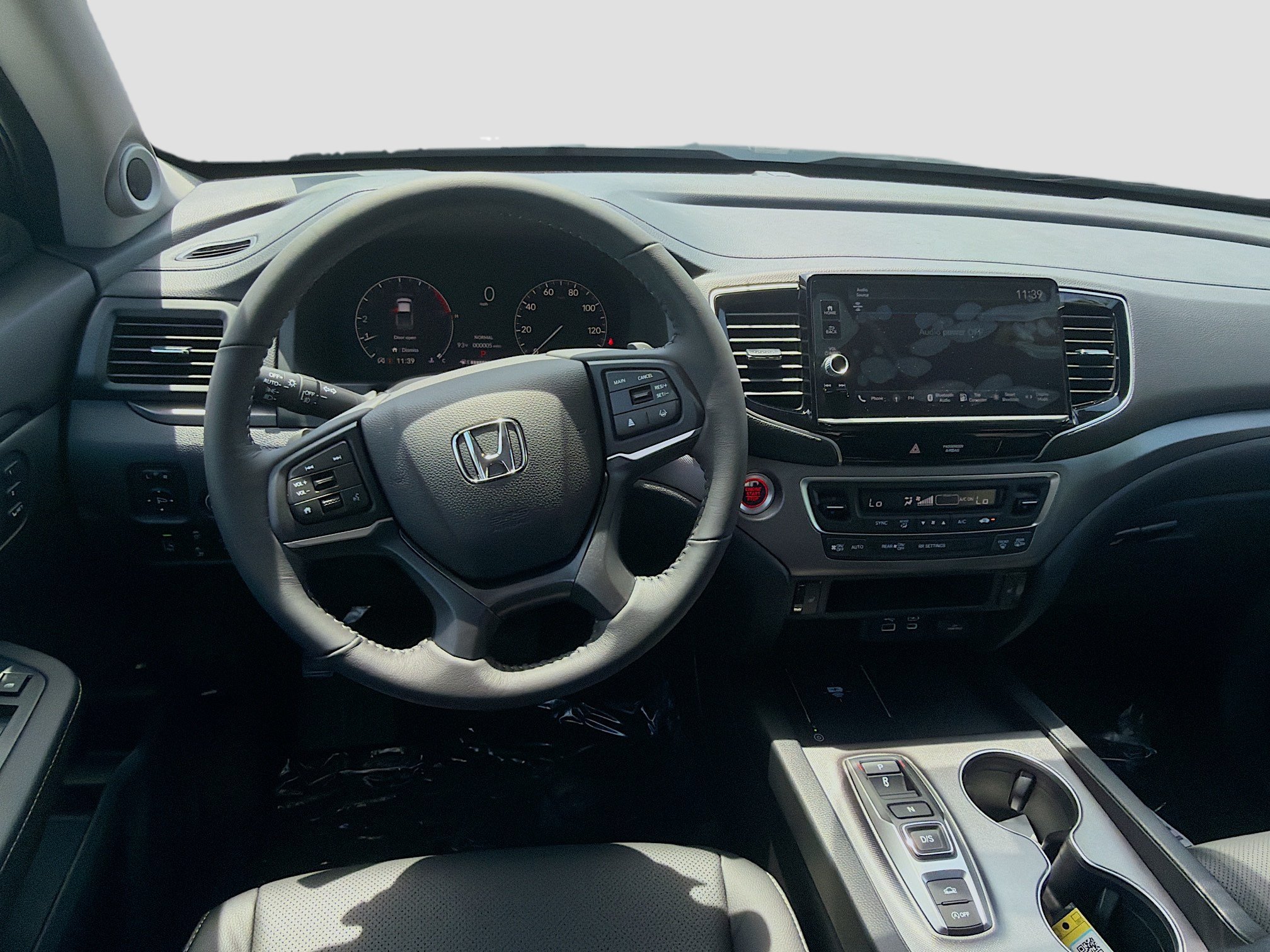New 2026 Platinum White Pearl Honda RTL image 17