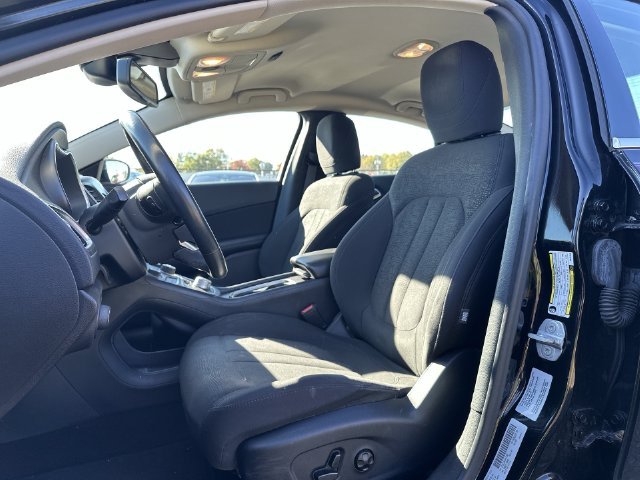 Used 2016 Black Chrysler Limited image 21
