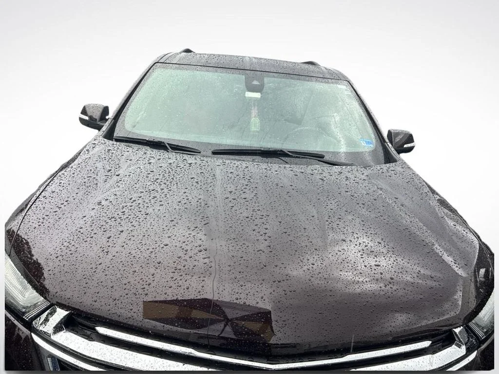 Used 2022 Red Chevrolet LT image 2