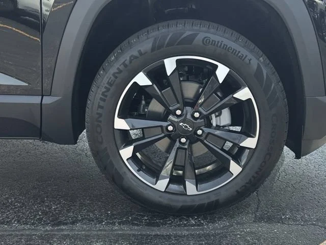 New 2027 Mosaic Black Metallic Chevrolet RS image 14