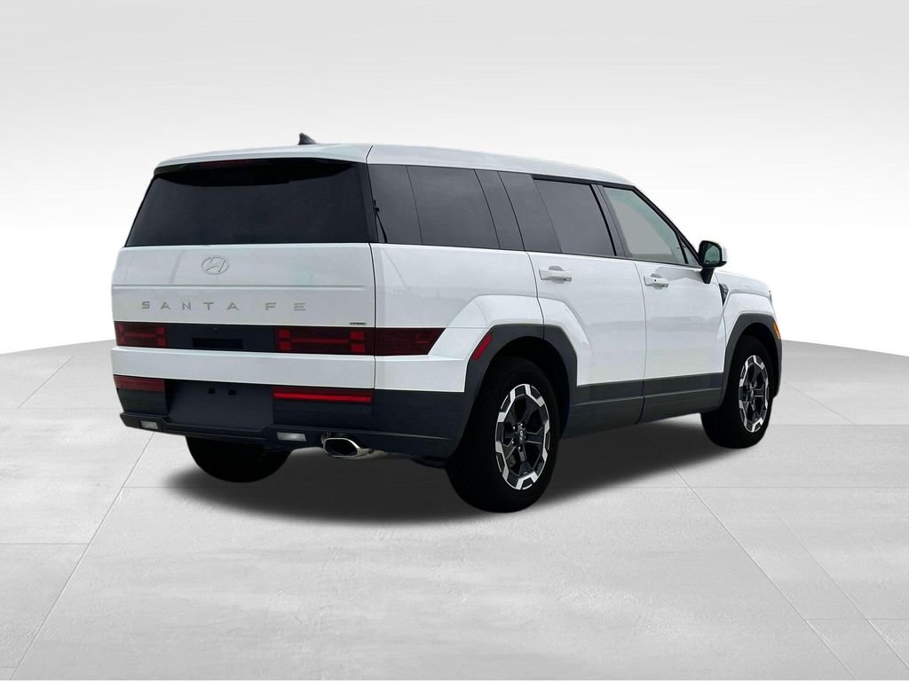 2025 Hyundai Santa Fe SE - Photo 9