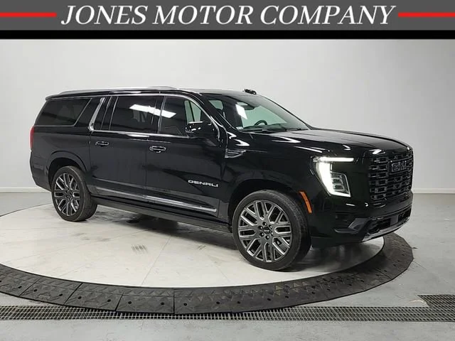 2026 GMC Yukon Denali Ultimate AWD's photo