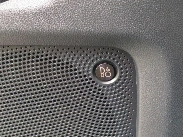 Used 2022 Blue Ford Badlands image 14