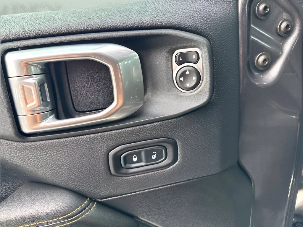 Used 2026 Gray Jeep Sahara image 24