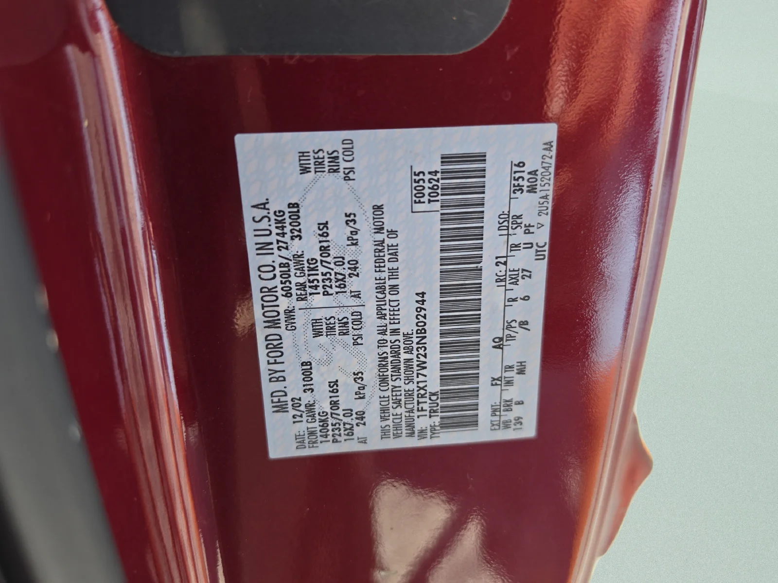 Used 2003 Red Ford  image 38