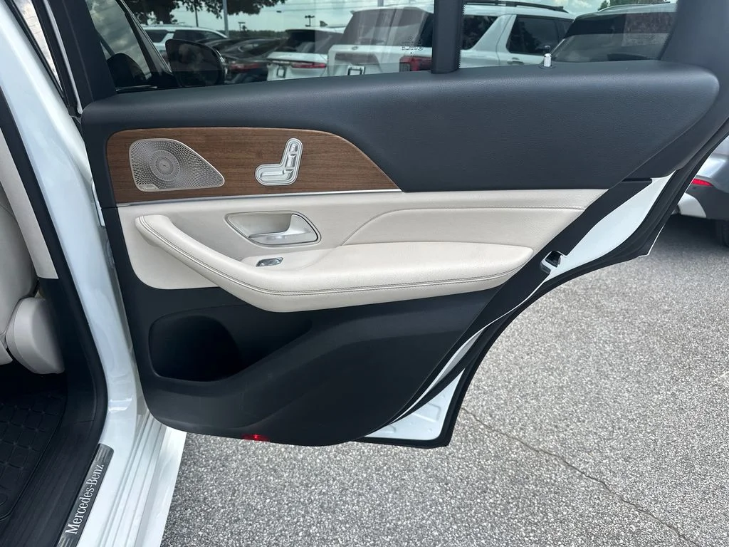Used 2022  Mercedes-Benz GLE 350 image 16