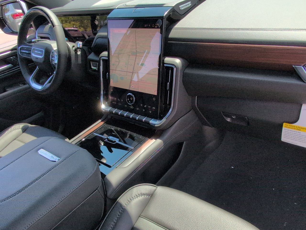 2026 GMC Yukon XL Denali - Photo 30