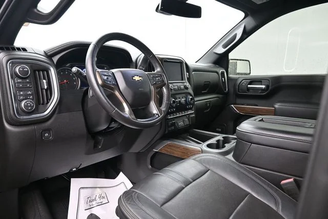 Used 2020 Black Chevrolet High Country image 14