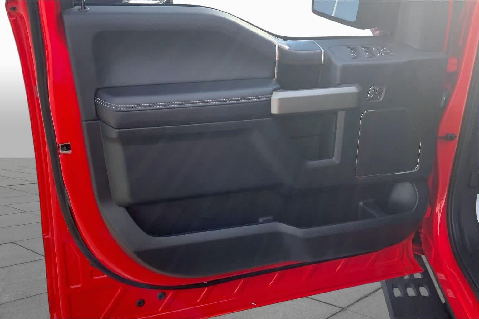 Used 2020 Race Red Ford Raptor image 22
