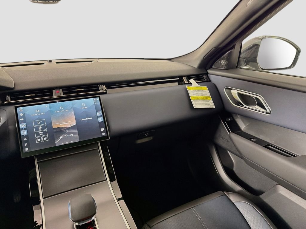New 2026 Fuji White Land Rover S image 25