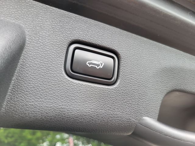 Certified Used 2023 Black Kia X-Pro Prestige image 27