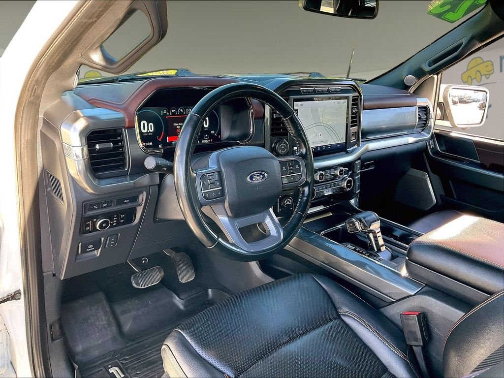 Used 2023 Star White Metallic Tri-Coat Ford Lariat image 8