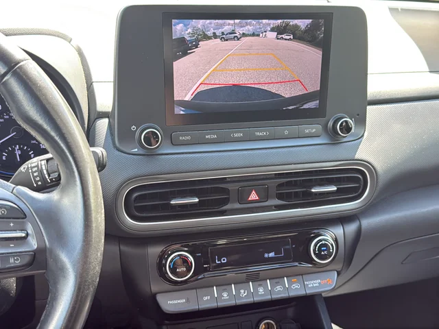 Used 2022 Blue Hyundai SEL image 23