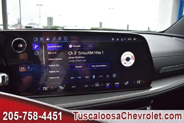 2027 Chevrolet Traverse LT - Photo 29