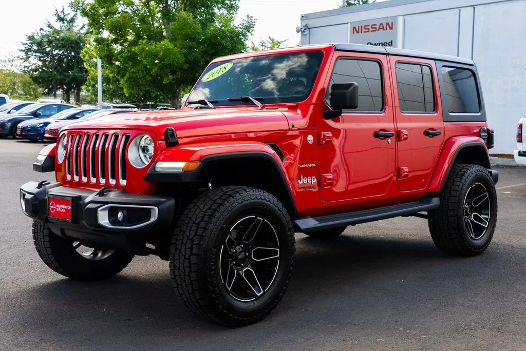 Used 2018 Red Jeep Unlimited Sahara image 3