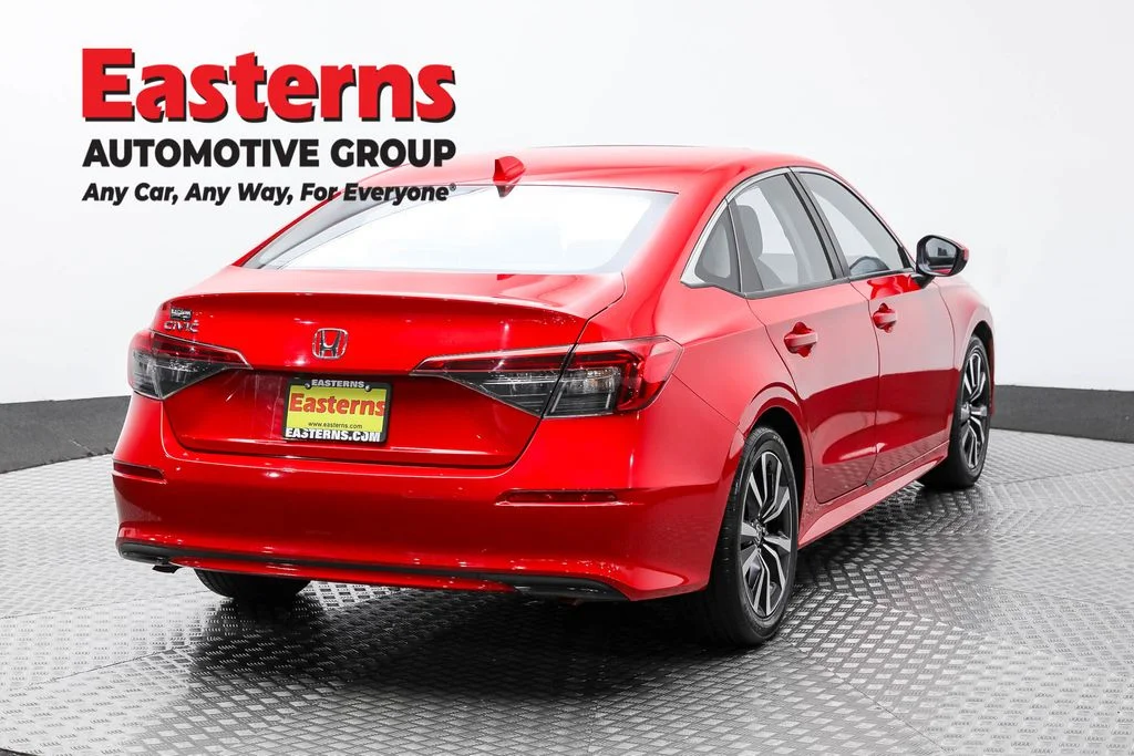 Used 2022 Red Honda EX image 5