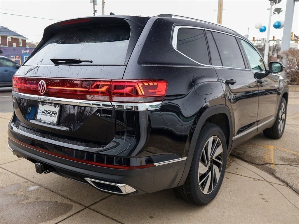 New 2026 Black Volkswagen 2.0T SEL image 5