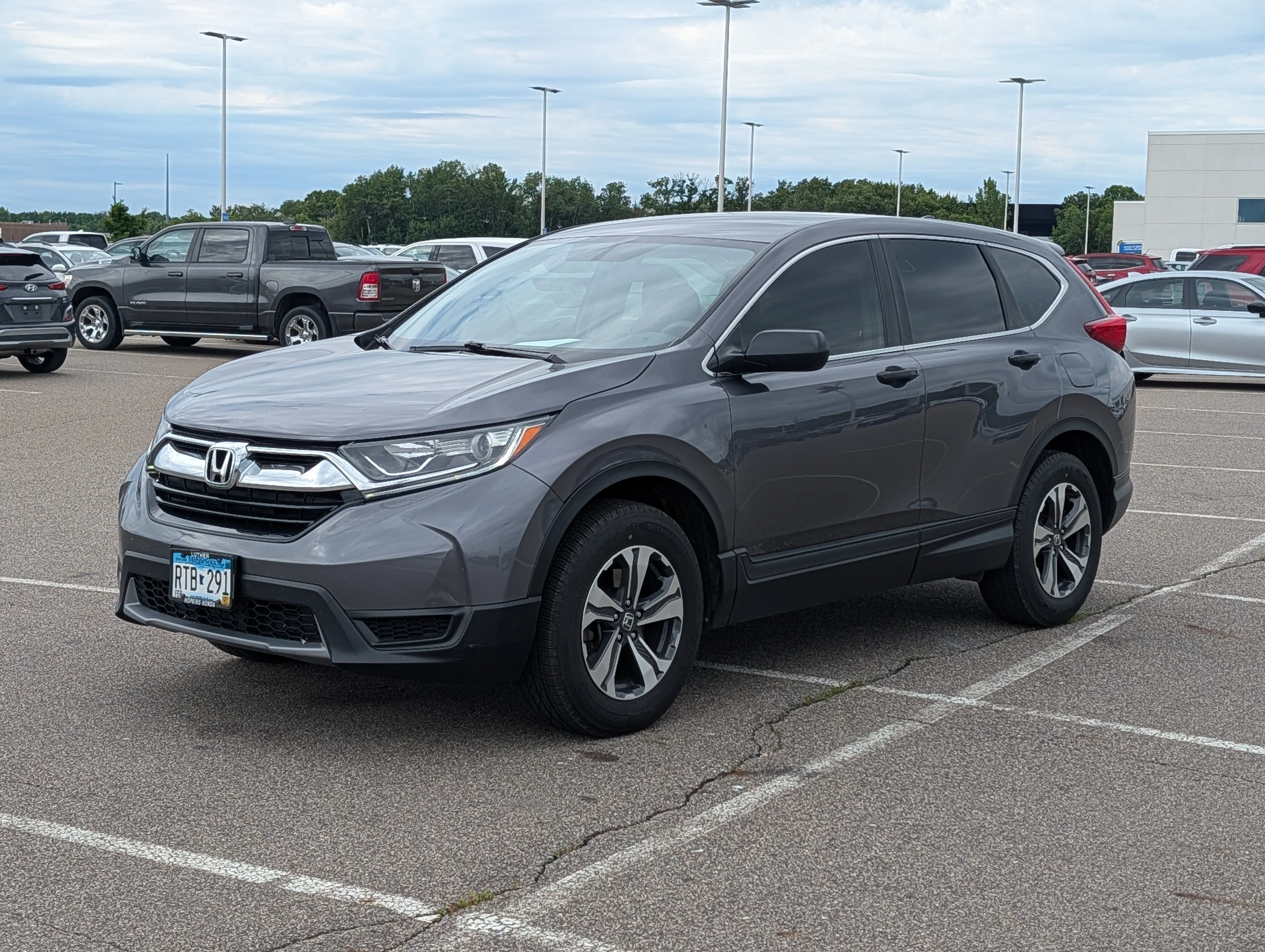 Used 2019 Modern Steel Metallic Honda LX image 2