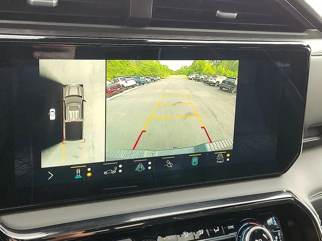 Used 2022 Black GMC AT4X image 18