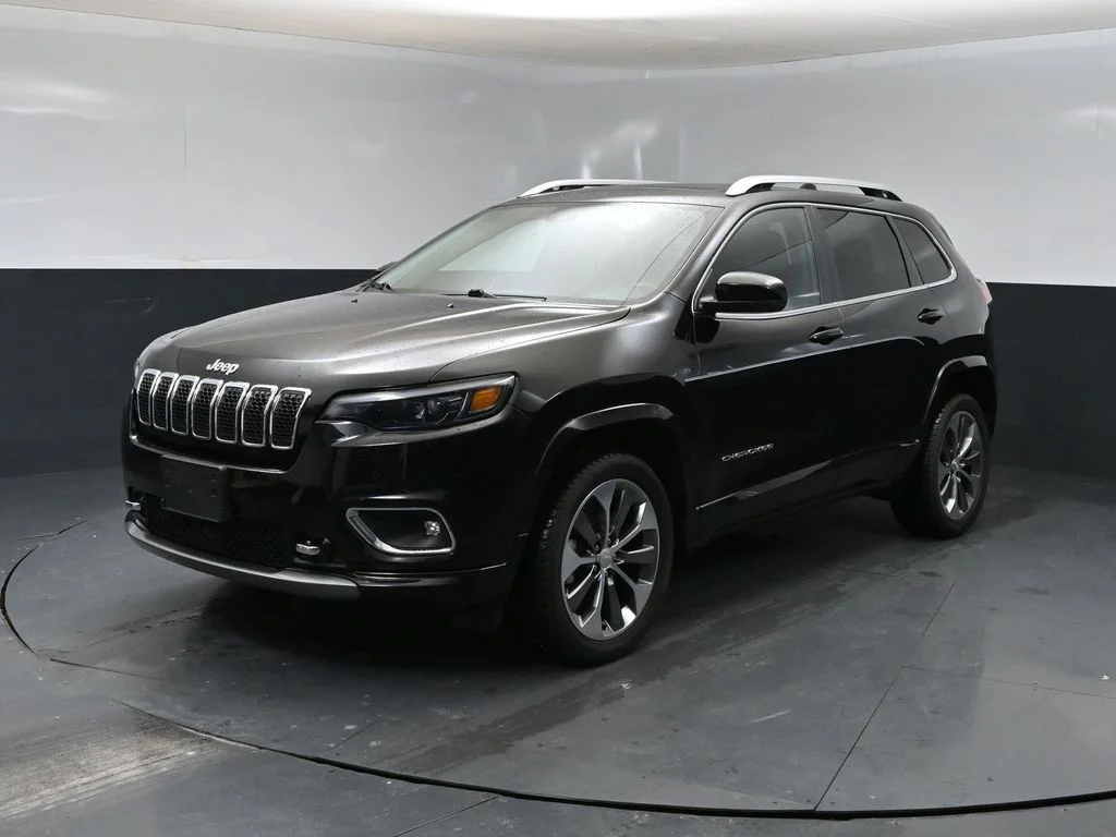 Used 2019 Black Jeep Overland image 7