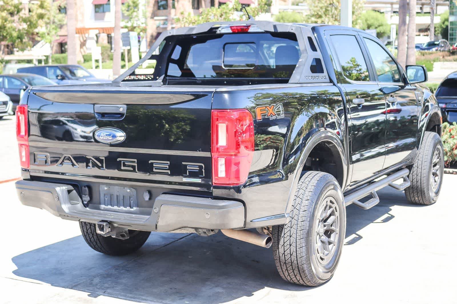 Used 2019 Shadow Black Ford XLT image 5