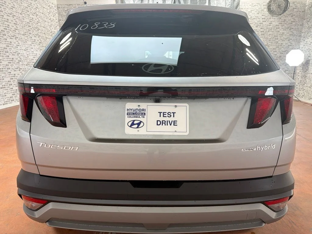 New 2026 Shimmering Silver Hyundai SEL image 6