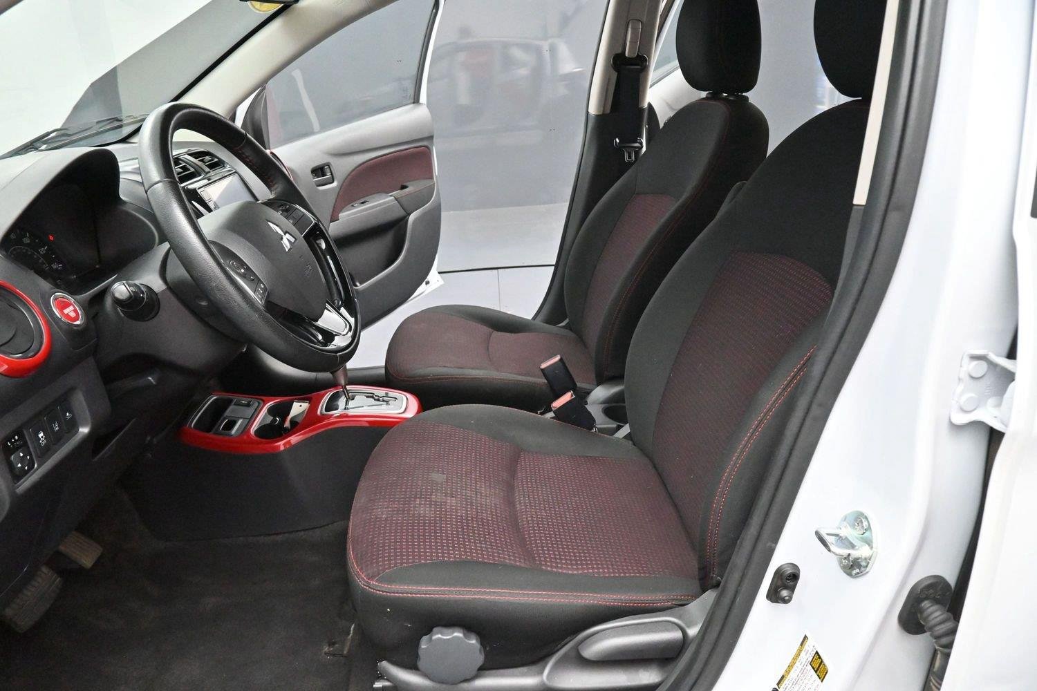 Used 2024 White Diamond w/Black Roof Mitsubishi Ralliart image 12