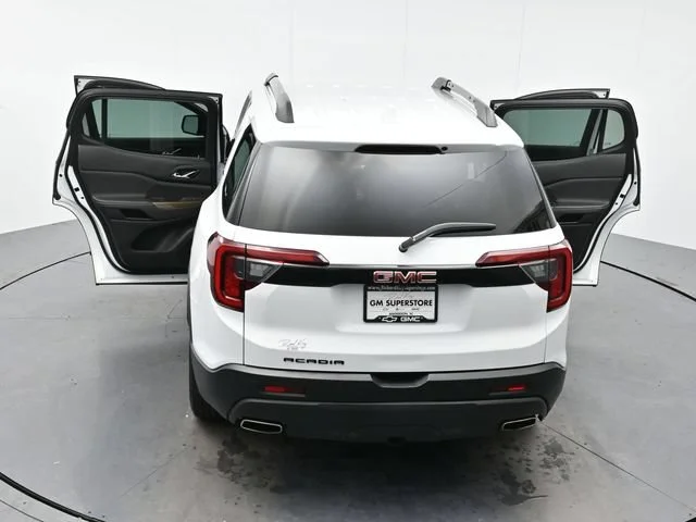 Used 2023 Summit White GMC SLE image 43