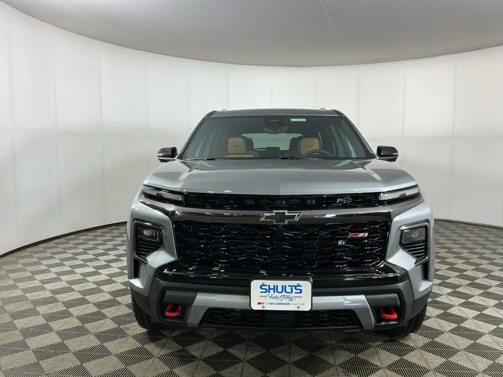 New 2027 Gray Chevrolet Z71 image 2