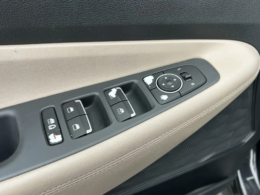 Used 2023 Twilight Black Hyundai Blue image 20