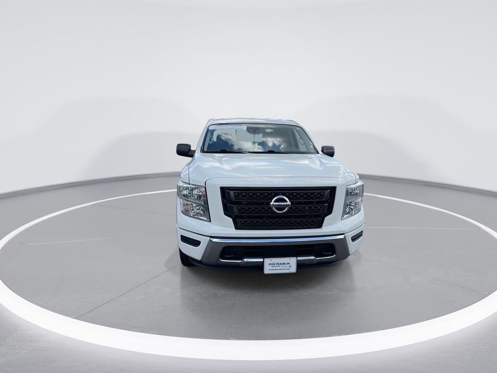 Certified Used 2022 White Nissan SV image 3