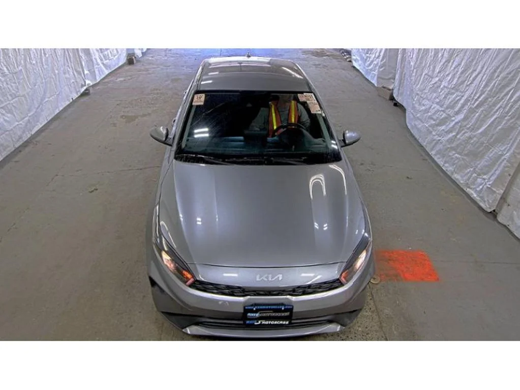 Used 2024 Gray Kia LXS image 3