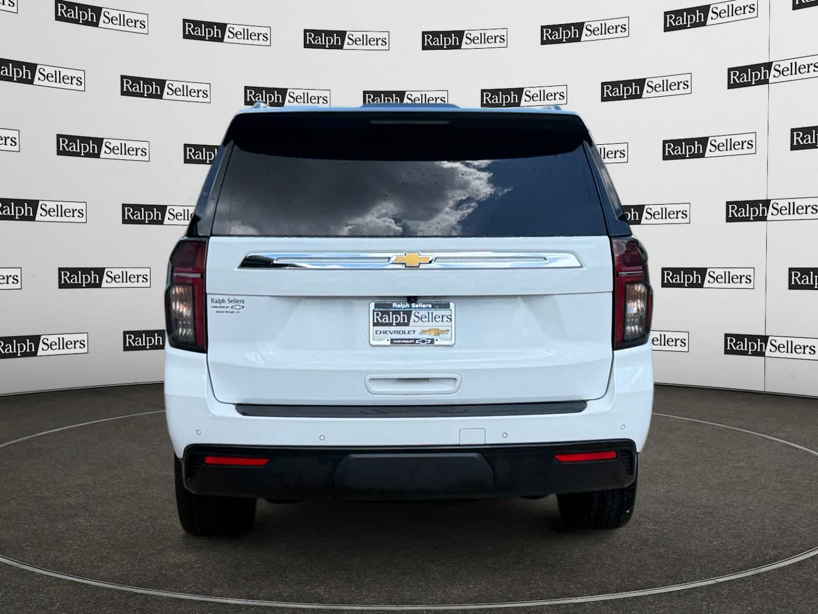 Used 2023 Summit White Chevrolet LT image 5