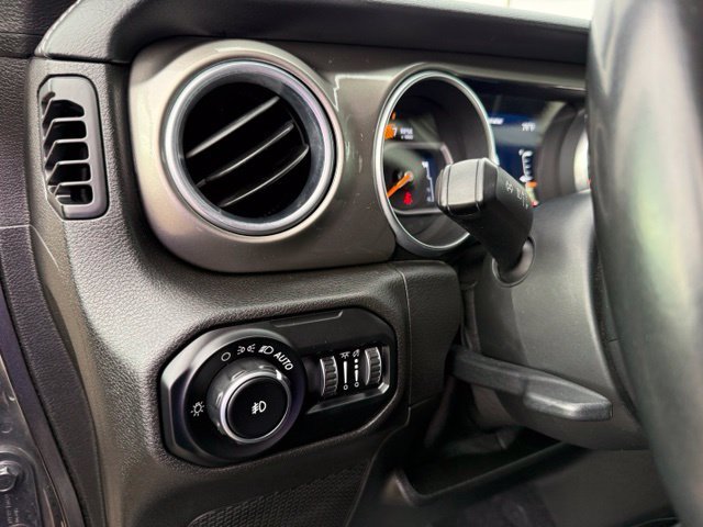 2018 Jeep All-New Wrangler Unlimited Sahara - Photo 12