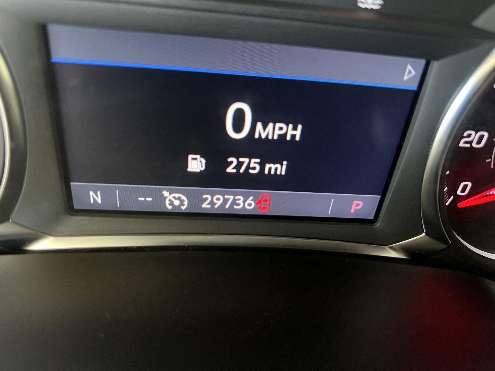 Used 2025 Summit White Chevrolet LT image 12
