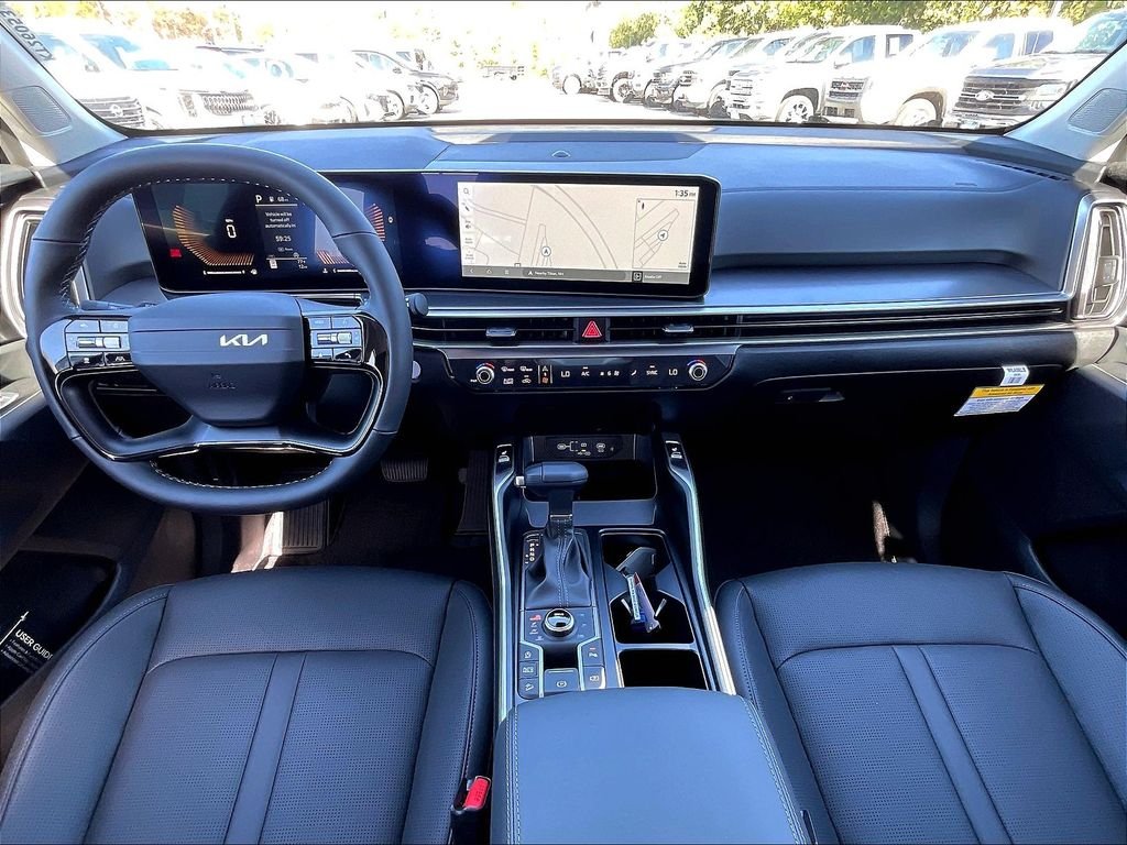 2026 Kia Sorento EX - Photo 12