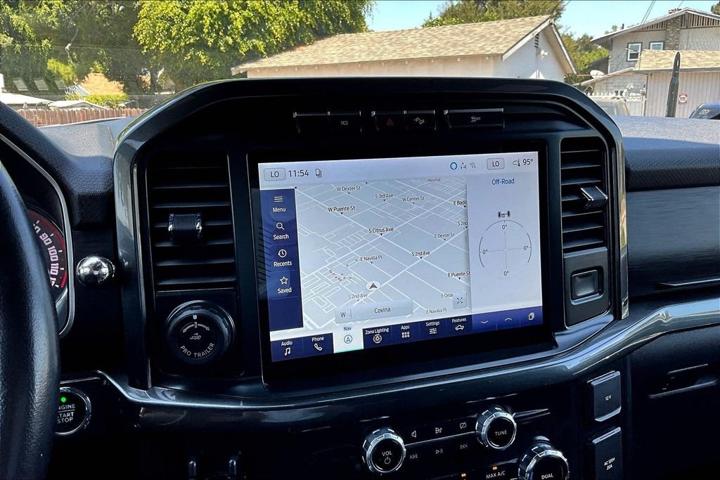 Used 2022 White Ford Lariat image 18