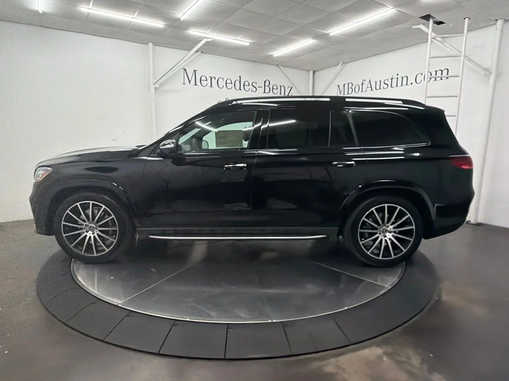 New 2026 Black Mercedes-Benz GLS 450 image 4