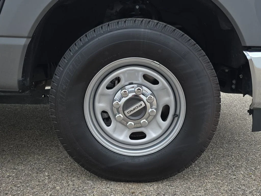 2025 Ford F-250 Super Duty XL - Photo 34
